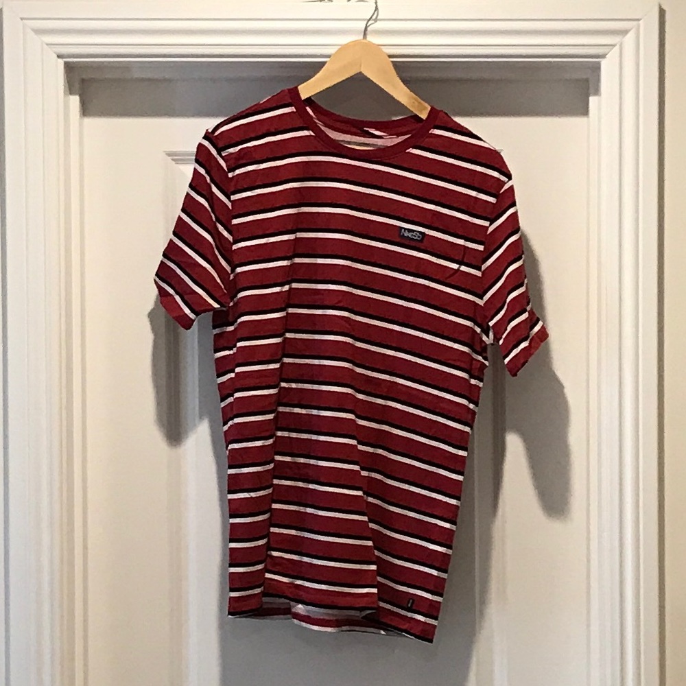 Nike SB mens t-shirt. Never worn.